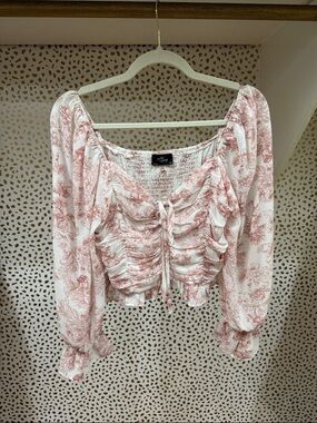 Ruched Pink Toile Long Sleeve Crop Top